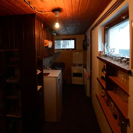 Carobna Kuca ياهورينا